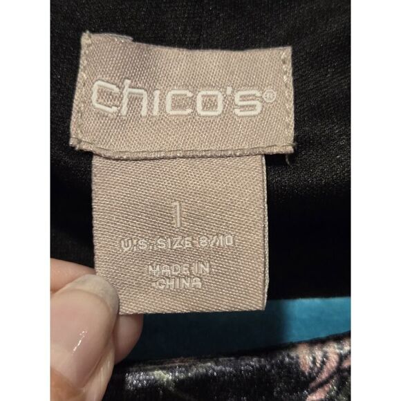 Chico’s Crushed Velvet Floral Dress, Stretch ¾ Bell Sleeve Pullover | 1 (8-10) - Picture 5 of 9